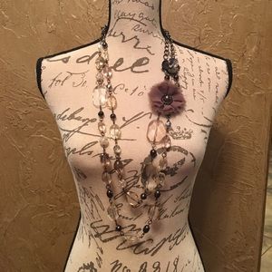 New York & Co long necklace with flower